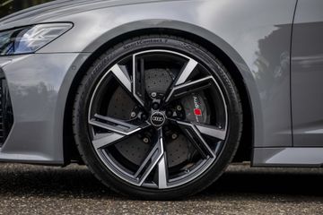 Voertuigafbeelding 12