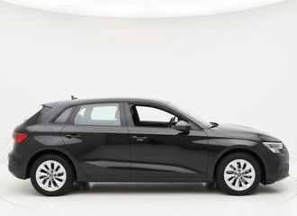 Voertuigafbeelding 8