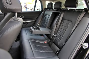 Voertuigafbeelding 17