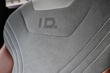 Voertuigafbeelding 24