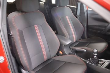 Voertuigafbeelding 10