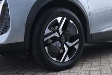 Voertuigafbeelding 7