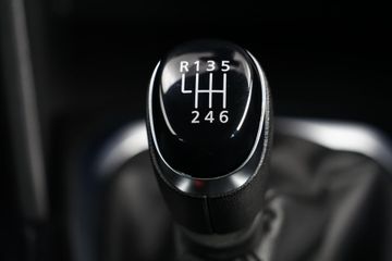 Voertuigafbeelding 14