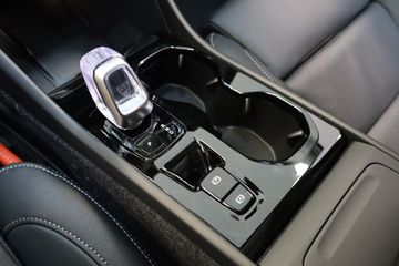 Voertuigafbeelding 32