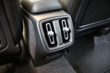 Voertuigafbeelding 54