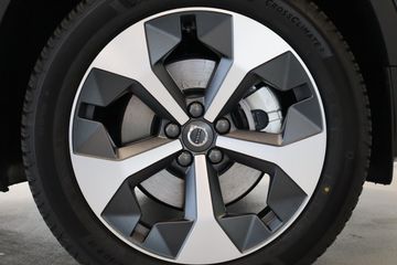 Voertuigafbeelding 6