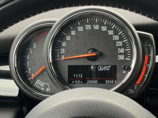 Voertuigafbeelding 26