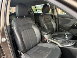 Voertuigafbeelding 32