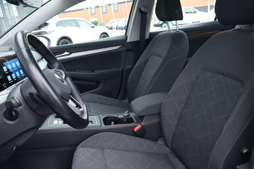 Voertuigafbeelding 11