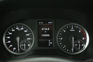 Voertuigafbeelding 11