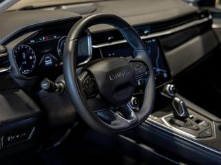 Voertuigafbeelding 42