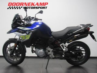 Voertuigafbeelding 3