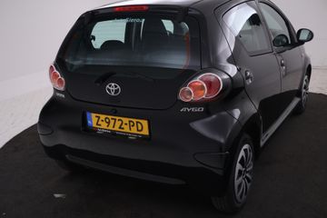 Voertuigafbeelding 7