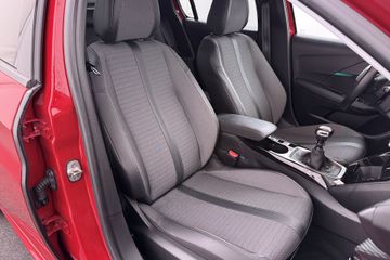 Voertuigafbeelding 13