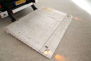 Voertuigafbeelding 3