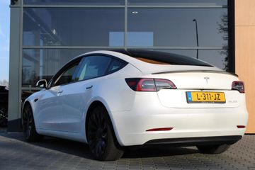 Voertuigafbeelding 5