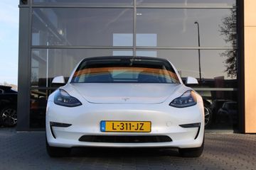 Voertuigafbeelding 7