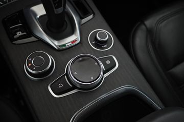 Voertuigafbeelding 38