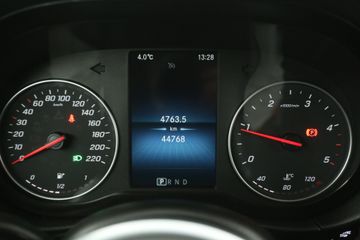 Voertuigafbeelding 13