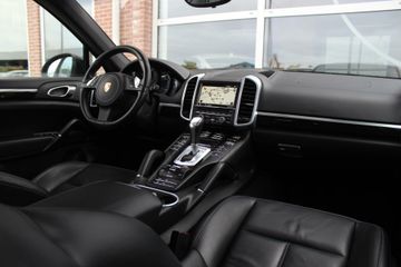 Voertuigafbeelding 10