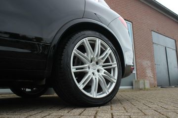 Voertuigafbeelding 37