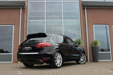 Voertuigafbeelding 4