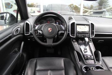 Voertuigafbeelding 9