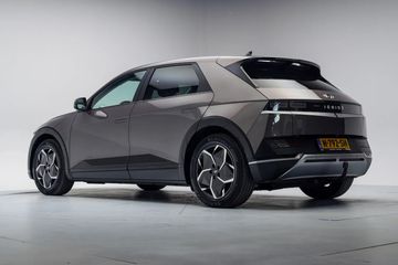 Voertuigafbeelding 2