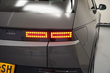 Voertuigafbeelding 33