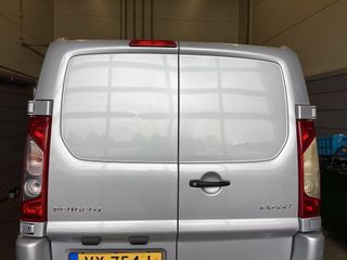 Voertuigafbeelding 30