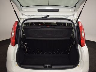 Voertuigafbeelding 8