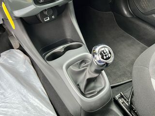 Voertuigafbeelding 30