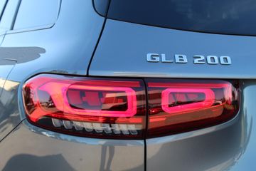 Voertuigafbeelding 30