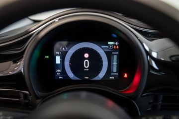 Voertuigafbeelding 16