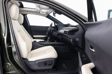 Voertuigafbeelding 6