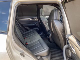 Voertuigafbeelding 102