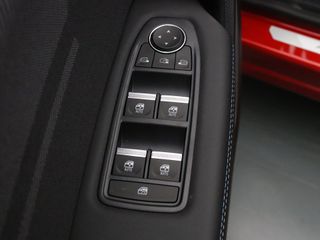 Voertuigafbeelding 31