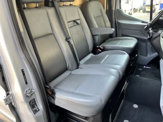 Voertuigafbeelding 6