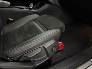 Voertuigafbeelding 38