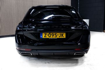 Voertuigafbeelding 10