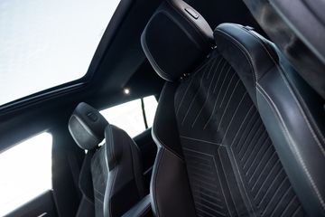 Voertuigafbeelding 4