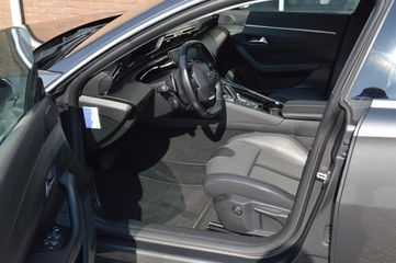 Voertuigafbeelding 18