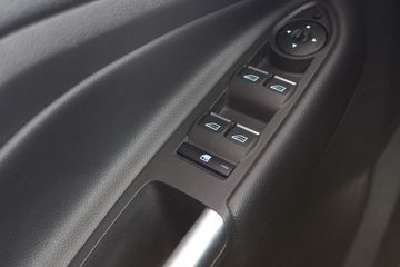 Voertuigafbeelding 35