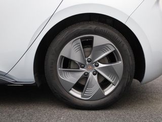 Voertuigafbeelding 12