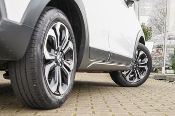 Voertuigafbeelding 12