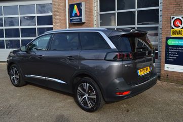 Voertuigafbeelding 18