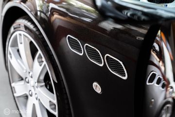 Voertuigafbeelding 37