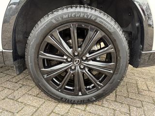 Voertuigafbeelding 24