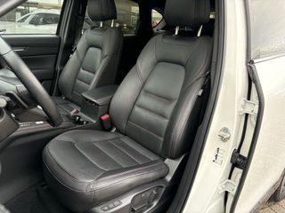 Voertuigafbeelding 9