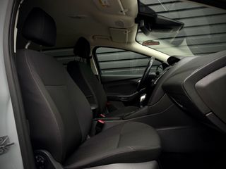 Voertuigafbeelding 24